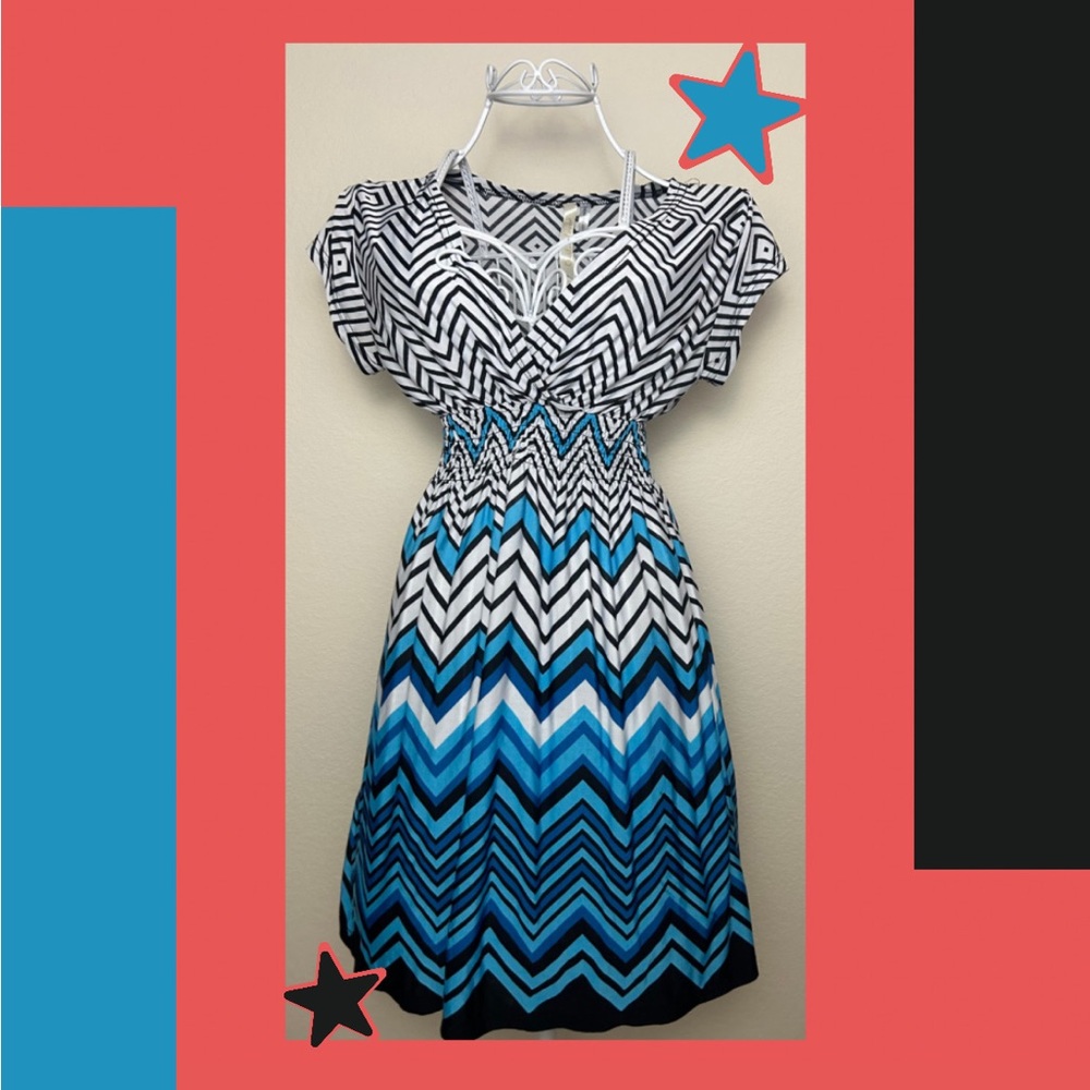 small christina love blue black and white chevron print dress